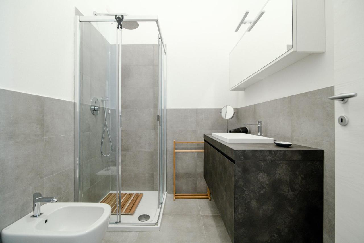 Apartment Borgovico Garden - The House Of Travelers Como