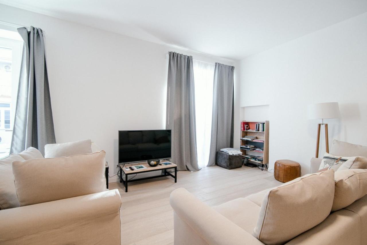 Apartment Borgovico Garden - The House Of Travelers *